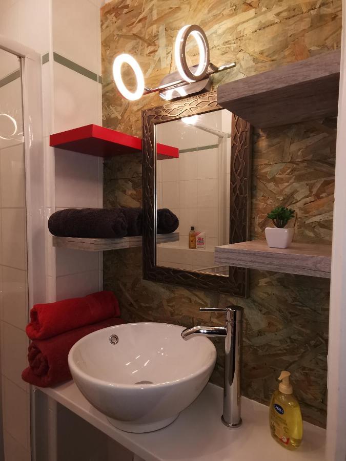 Ty Clement Apartment ดีน็อง ภายนอก รูปภาพ